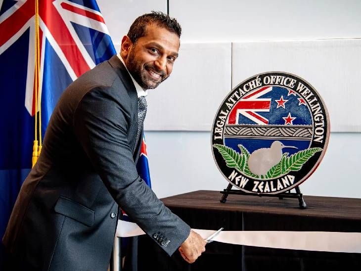 काश पटेल पर गैर-जिम्मेदाराना व्यवहार के आरोप:  हॉकी के दीवाने हैं FBI चीफ, रंगबिरंगे मोजों और भारत से सिलवाए सूट का मजाक उड़ाते थे दोस्त