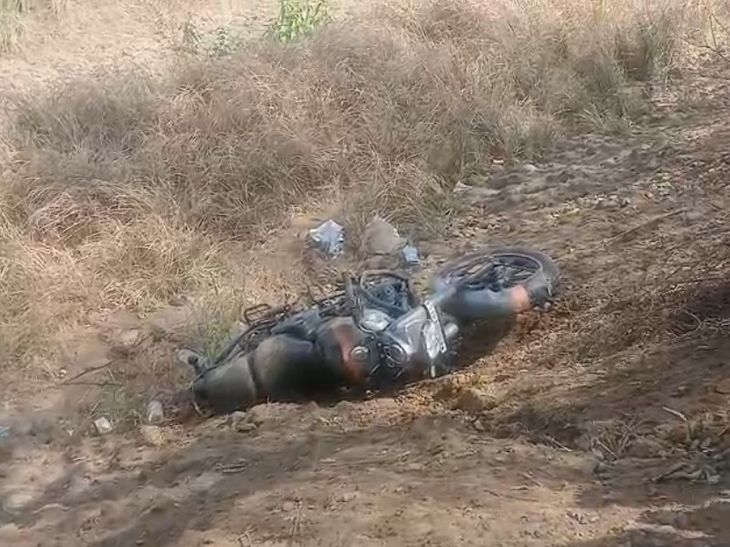 बक्सर में साइकिल-बुलेट की टक्कर, एक की मौत:  भाई-बहन और जीजा घायल, चार दिन पहले हुई थी शादी – Buxar News