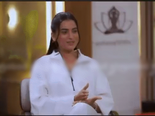 अक्षरा सिंह को पवन सिंह के बाद दोबारा हुआ प्यार:  इंटरव्यूह में बोलीं-मैं प्यार में हूं, अब आगे बढ़ रही हूं; भूतकाल के बजाय भविष्य पर फोकस – Patna News