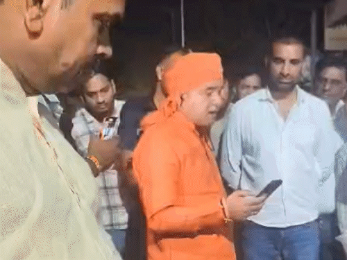 तिजारा विधायक के बयान पर सेन समाज में आक्रोश: विधायक ने मांगी माफी, बोले- समाज के लिए गलत भाव का उद्देश्य न... - Dainik Bhaskar