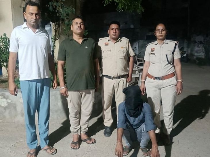 महेंद्रगढ़ पुलिस ने पकड़ा नशा तस्कर:  मकान पर की छापेमारी, तलाशी में मिला गांजा, टिन के कमरे में छिपाकर रखा – Mahendragarh News