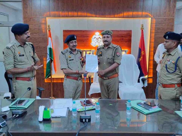 Unnao SSP Honors Police Team for RTC-2025 Training & Dahi Case
