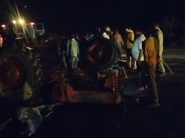 Kannauj Highway Accident | Truck Driver Arrested; Tractor-Bike ...