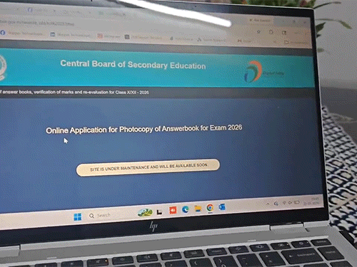 CBSE Revaluation Application Glitches | Students Stressed Over Last Date CBSE Revaluation Application Glitches | Students Stressed Over Last Date