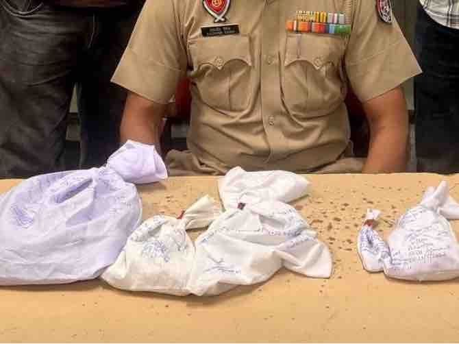 जालंधर CIA ने गैंगस्टर डोनी बल्ल के करीबी को दबोचा:  100 ग्राम हेरोइन और दो पिस्तौल बरामद, मोगा का आरोपी जेल से आया था बाहर – Jalandhar News