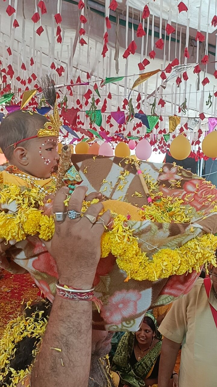 Krishna Janmotsav celebrated with great pomp in Bhagavat Katha