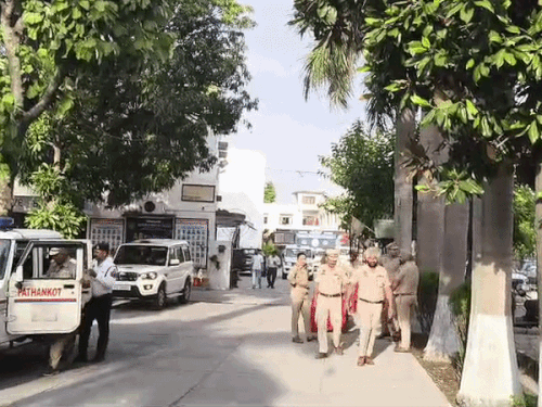 पंजाब निकाय चुनाव का रिजल्ट आज:  8 बजे शुरू होगी काउंटिंग, भास्कर एप पर लाइव देखें; सेंटरों पर तीन स्तरीय सुरक्षा – Pathankot News