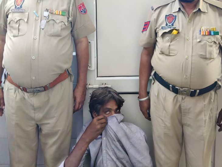 मोगा में दो सगे भाई समेत चार नशा तस्कर गिरफ्तार:  पुलिस का नशे के विरुद्ध अभियान, भारी मात्रा में हेरोइन और नशीली गोलियां बरामद – Moga News