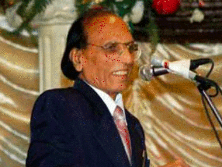 बशीर बद्र ने गजल को आम आदमी की जुबान बनाया:  कुमार विश्वास बोले- वे जहां खड़े होते थे, मुशायरा वहीं से बड़ा हो जाता था – Bhopal News
