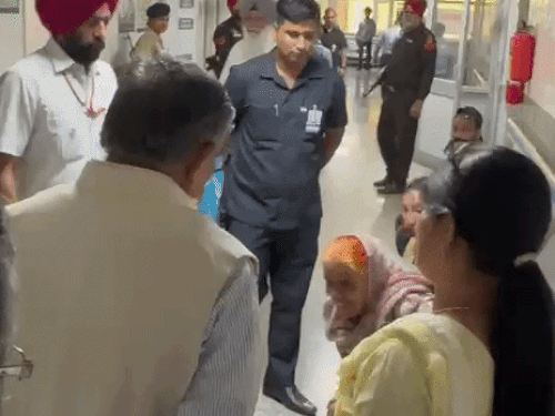 चंडीगढ़ में स्वास्थ्य सेवाओं की समीक्षा करने पहुंचे प्रशासक:  GMCH-48 में नई ओपीडी का लिया जायजा; मलोया स्कूल में 25 नए कमरों को मंजूरी – Chandigarh News