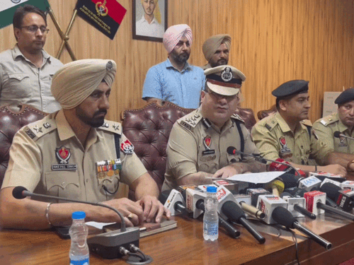 लुधियाना में ATM कटर गैंग का पर्दाफाश, 2 बदमाश अरेस्ट:  ATM उखाड़ने और चोरी की 5 वारदातें ट्रेस; आरोपी अमृतसर के रहने वाले – Ludhiana News