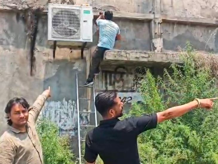 पठानकोट में दुकानों से 5 AC चोरी:  कॉपर की पाइपें भी उखाड़कर ले गए; बढ़ती चोरी की वारदातों से व्यापारियों में रोष – Pathankot News