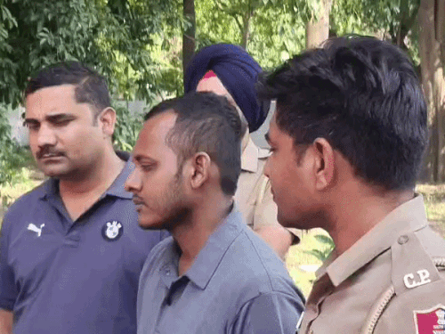 पंजाब सचिवालय को उड़ाने की धमकी देने वाला तिहाड़ भेजा:  सस्ते दामों पर खरीदता ईमेल आईडी, फिर आगे बेच देता, पंजाब पुलिस लेगी प्रोडक्शन वारंट – Chandigarh News