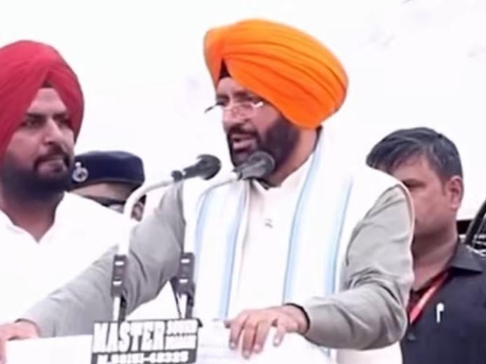 धूरी में भाजपा-आप आमने-सामने:  नायब सैनी ने MSP का वादा किया, आप कार्यकर्ताओं ने किया जोरदार विरोध – Barnala News