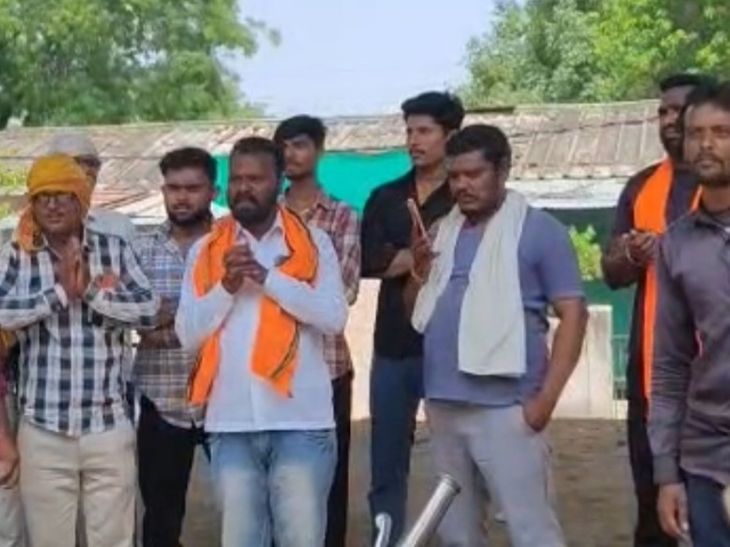 बुरहानपुर में आदिवासी महिला से दुष्कर्म:  3 बच्चों की मां को शादी का झांसा देकर गुजरात ले गया; 15 दिन बंधक बनाया – Burhanpur (MP) News