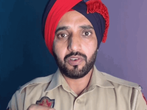 लुधियाना में AI कैमरों के नाम पर बड़ा फर्जीवाड़ा:  ई-चालान के फर्जी मैसेज से बैंक खाते खाली कर रहे स्कैमर्स; पुलिस ने जारी की वीडियो – Ludhiana News