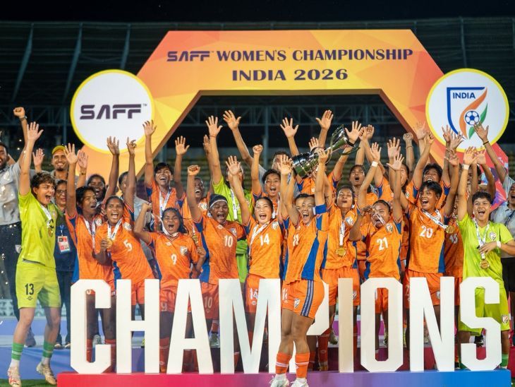 भारत 7 साल बाद साउथ एशियन फुटबॉल चैंपियन बना:  महिला टीम ने फाइनल में बांग्लादेश को 3-1 से हराया, रिकॉर्ड छठा टाइटल जीता