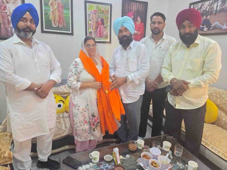 रोपड़ में एक घंटे में दो बार बदली पार्टी:  AAP ब्लॉक प्रधान पहले कांग्रेस में गईं, फिर लौटकर थामा ‘आप’ का दामन – Ropar (Rupnagar) News