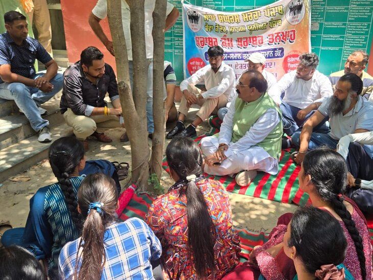 पठानकोट में सेवा-केंद्र कर्मचारियों की हड़ताल में पहुंचे अश्वनी शर्मा:  बोले-वादा था रंगला पंजाब बनाने का, लेकिन ‘धरनालैंड’ बना दिया, आप सरकार पर साधा निशाना – Pathankot News