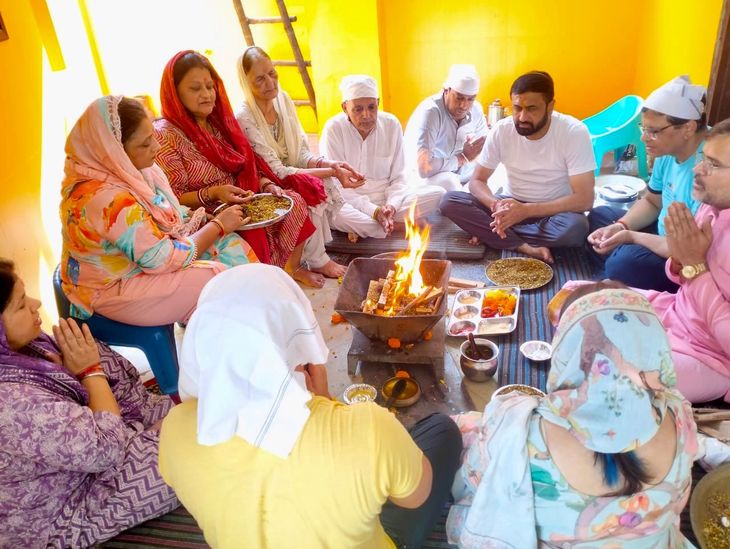 विश्व शांति और सुख-समृद्धि के लिए दी गईं आहुतियां – Ludhiana News