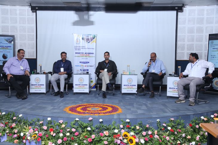 एनआईटी में इंडस्ट्री–अकादमिक कॉन्क्लेव 2026 संपन्न – Jalandhar News
