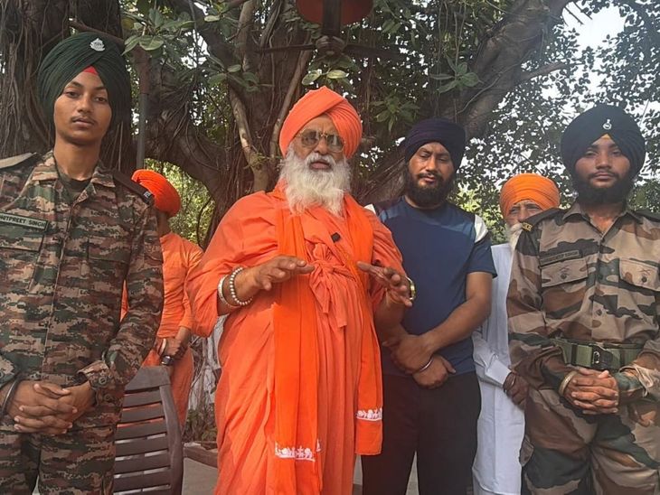कपूरथला के 2 खिलाड़ी सेना में भर्ती:  निर्मल कुटिया में संत सीचेवाल से की मुलाकात; वाटर स्पोर्ट्स से युवाओं को मिला रोजगार – Kapurthala News