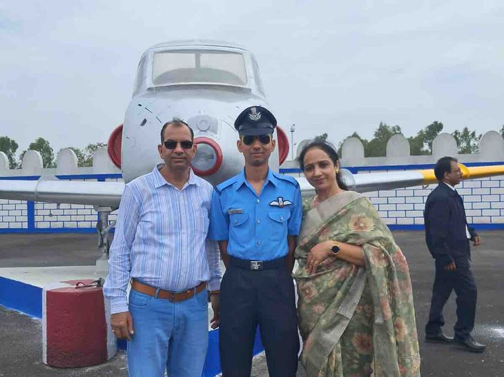 रूपनगर के गांव थाना का बेटा बना फाइटर पायलट:  NDA से ट्रेनिंग पूरी कर भारतीय वायु सेना में फ्लाइंग ऑफिसर बना – Ropar (Rupnagar) News