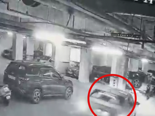 Noida Society Parking Accident: Mom Daughter Hit By Car | CCTV