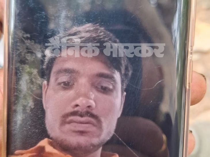 लुधियाना में दूसरी मंजिल से गिरकर व्यक्ति की मौत:  नींद में उठकर गया बाथरुम, पैर तिलकने से सड़क पर गिरा – Ludhiana News
