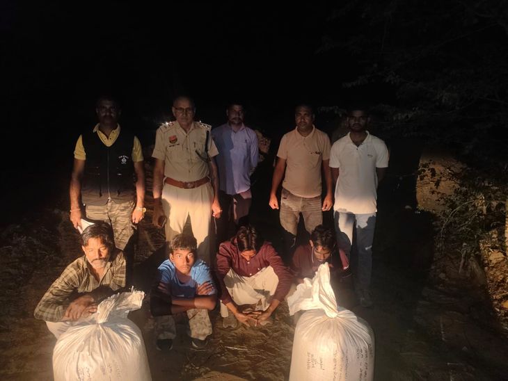 फतेहाबाद में चार नशा तस्कर अरेस्ट:  52 किलो चूरापोस्त बरामद, तीन पंजाब के रहने वाले, रोडवेज बस से करते थे तस्करी – Ratia News