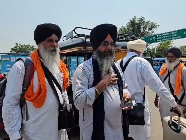 10 दिन बाद पाकिस्तान से लौटा 518 श्रद्धालुओं का जत्था:  ननकाना साहिब समेत ऐतिहासिक गुरुद्वारों में टेका माथा, अटारी बॉर्डर पर स्वागत – Amritsar News