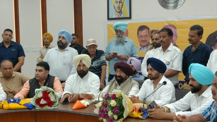 चेयरमैन रजिंदर सिंह ने पंजाब खत्री अरोड़ा वेलफेयर बोर्ड की कमान संभाली – Ludhiana News