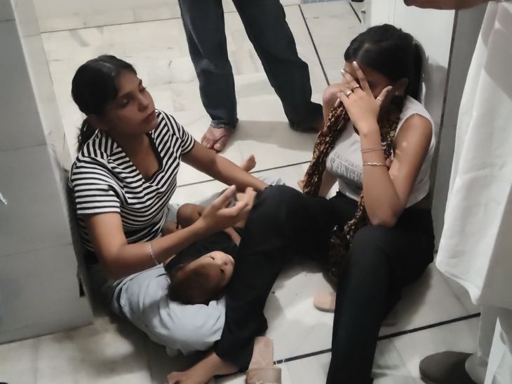 अबोहर में मकान में चल रहा था अनैतिक धंधा:  सूचना पर पुलिस ने मारा छापा, एक नाबालिग, चार युवक और दो युवतियों को पकड़ा – Abohar News