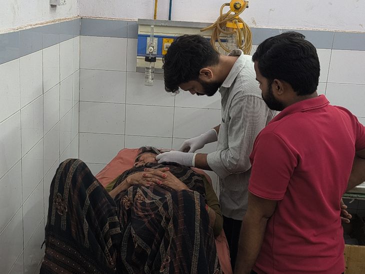Eta Accident: Chachi-Bhatija Injured in Pilua Auto Collision
