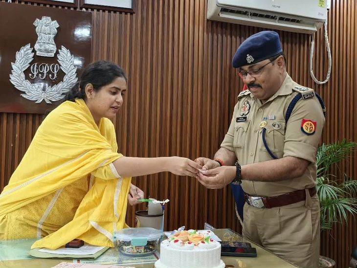 Ambedkar Nagar PPS Officer Harendra Kumar Promoted IPS | SP Prachi ...