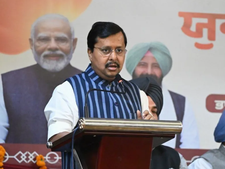 नितिन नवीन बोले-पंजाब में गठबंधन के लिए जल्दबाजी नहीं:  ‌BJP के राष्ट्रीय प्रधान ने SAD से अलांयस पर दिया बयान; कहा-संगठन को मजबूत करना लक्ष्य – Pathankot News