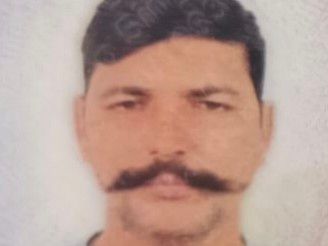 दुबई से 13 दिन बाद पठानकोट पहुंचा युवक का शव:  निर्माणाधीन इमारत का स्लैब गिरने से हुई थी मौत, गांव भनवाल में अंतिम संस्कार – Pathankot News