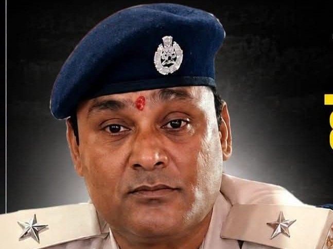 अंचल पुलिस निरीक्षक हरिशंकर मिश्र का निधन; रूपौली में छत से गिरकर हुए थे घायल
