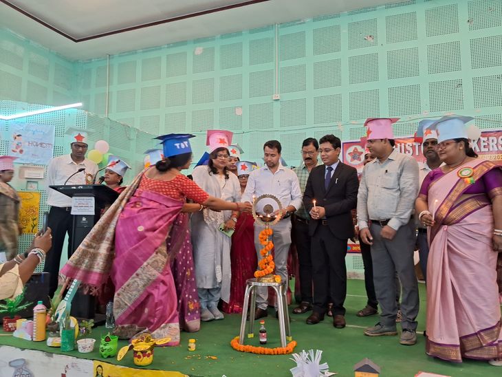 पूर्णिया: डायट श्रीनगर में 101 नवाचारी शिक्षक सम्मानित; शिक्षा में नए प्रयोगों को मिला बढ़ावा