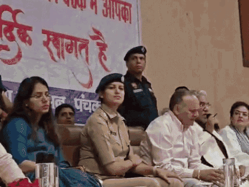 पंचकूला ग्रीवेंस मीटिंग: पंचायत मंत्री पंवार का कड़ा रुख; अधिकारियों को सीधा संदेश