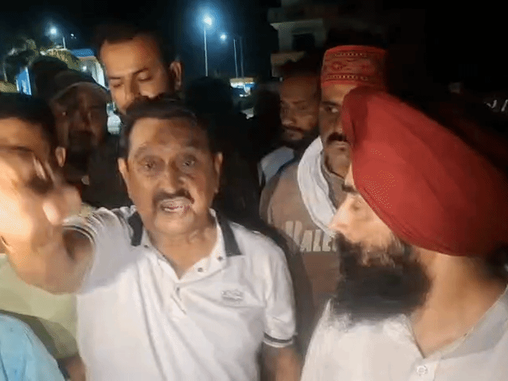 खान फार्म की जमीन को लेकर दो पक्षों में तनाव:  प्रियंका वाड्रा की जेठानी ने बताया अपनी वैध संपत्ति, विधायक ने दी आत्मदाह की चेतावनी – Udham Singh Nagar (Rudrapur) News