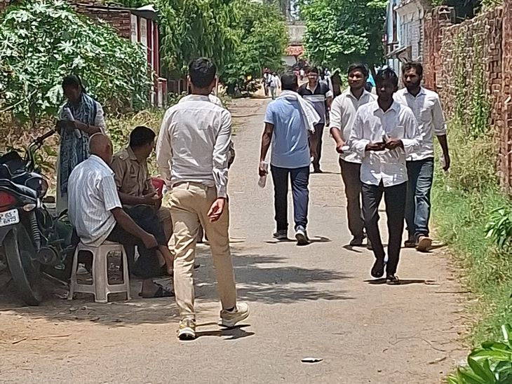 UPTET परीक्षा: वाराणसी में 4000 अभ्यर्थी नदारद; ज्यादातर शिक्षक देने आए इम्तिहान