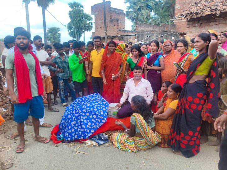 नवादा में बच्चे का शव तालाब में मिला; आंखें फूटीं, कान कटा था; अमरूद तोड़ने पर मिली थी धमकी