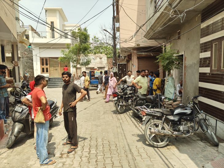 अबोहर में दुकान में चोरी करने वाला निकला पड़ोसी:  सीसीटीवी की मदद से पुलिस ने दबोचा; 2 युवकों को पूछताछ के बाद छोड़ा; आरोपी नशे का आदी – Abohar News
