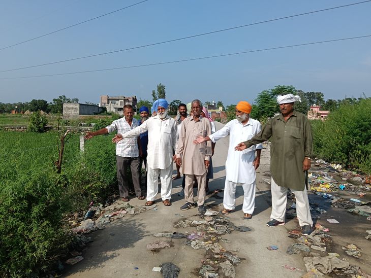 पठानकोट में नाले की सफाई न होने से खेत जलमग्न:  बारिश में ओवरफ्लो हो रहा पानी, किसानों ने प्रशासन से लगाई गुहार – Pathankot News