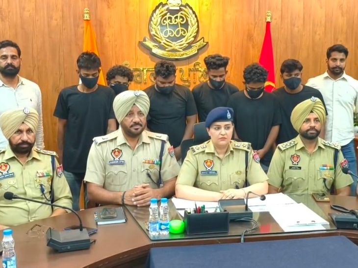 धूरी डबल मर्डर केस ट्रेस, 6 आरोपी अरेस्ट:  पुलिस ने 24 घंटे में सुलझाया मामला; वारदात में इस्तेमाल की 2 मोटरसाइकिलें बरामद – Sangrur News