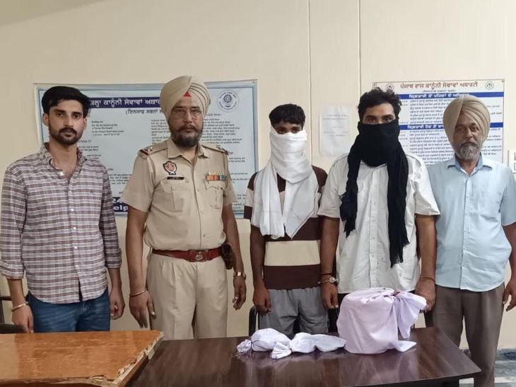 तरनतारन पुलिस ने 3 मामलों में 7 आरोपी पकड़े:  1.4 किलो हेरोइन, पिस्टल और ड्रग मनी बरामद, बड़े नेटवर्क के खुलासे की उम्मीद – tarn-taran News