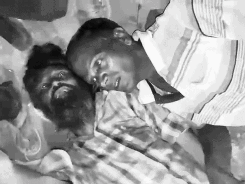 लुधियाना में मजदूरी मांगने गए मजदूरों को सरपंच ने पीटा:  लोहे की रॉड से पैर तोड़ा,AAP सरपंच बोला ये राजनीतिक साजिश,शराबी खुद गिरकर हुए घायल – Ludhiana News