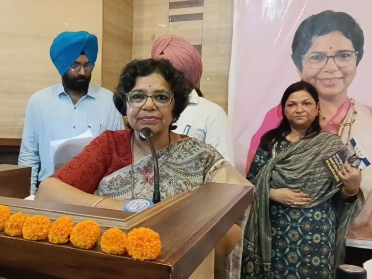 मोगा में महिला आयोग की जनसुनवाई:  125 से ज्यादा शिकायतें पहुंचीं; चेयरपर्सन बोलीं- लापरवाही किसी कीमत पर नहीं चलेगी – Moga News