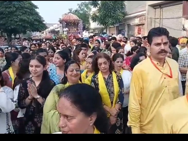 गुरदासपुर में भगवान जगन्नाथ रथ यात्रा:  राजनीतिक और धार्मिक हस्तियों ने टेका मत्था, रथ खींचने की मची होड़ – Batala News